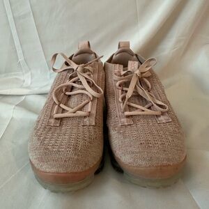 Nike Air VaporMax FlyKnit Pink Cloud Size 6.5